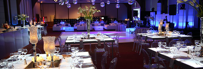 Outdoor tables, chairs, umbrellas, and seating arrangements for corporate miami event